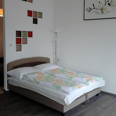 Next Door Apartment Βουδαπέστη Δωμάτιο φωτογραφία