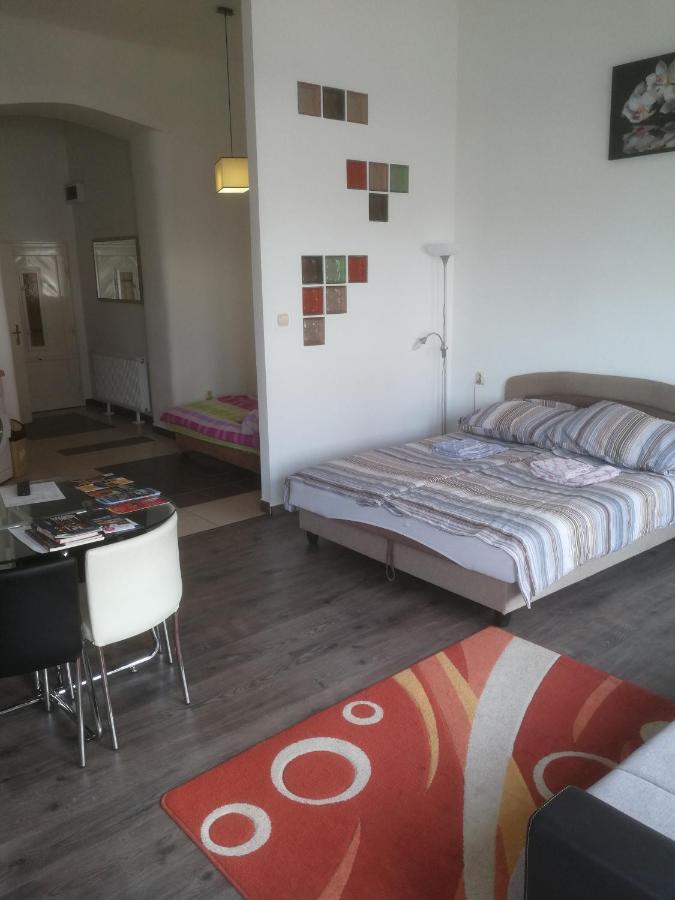 Next Door Apartment Βουδαπέστη Εξωτερικό φωτογραφία